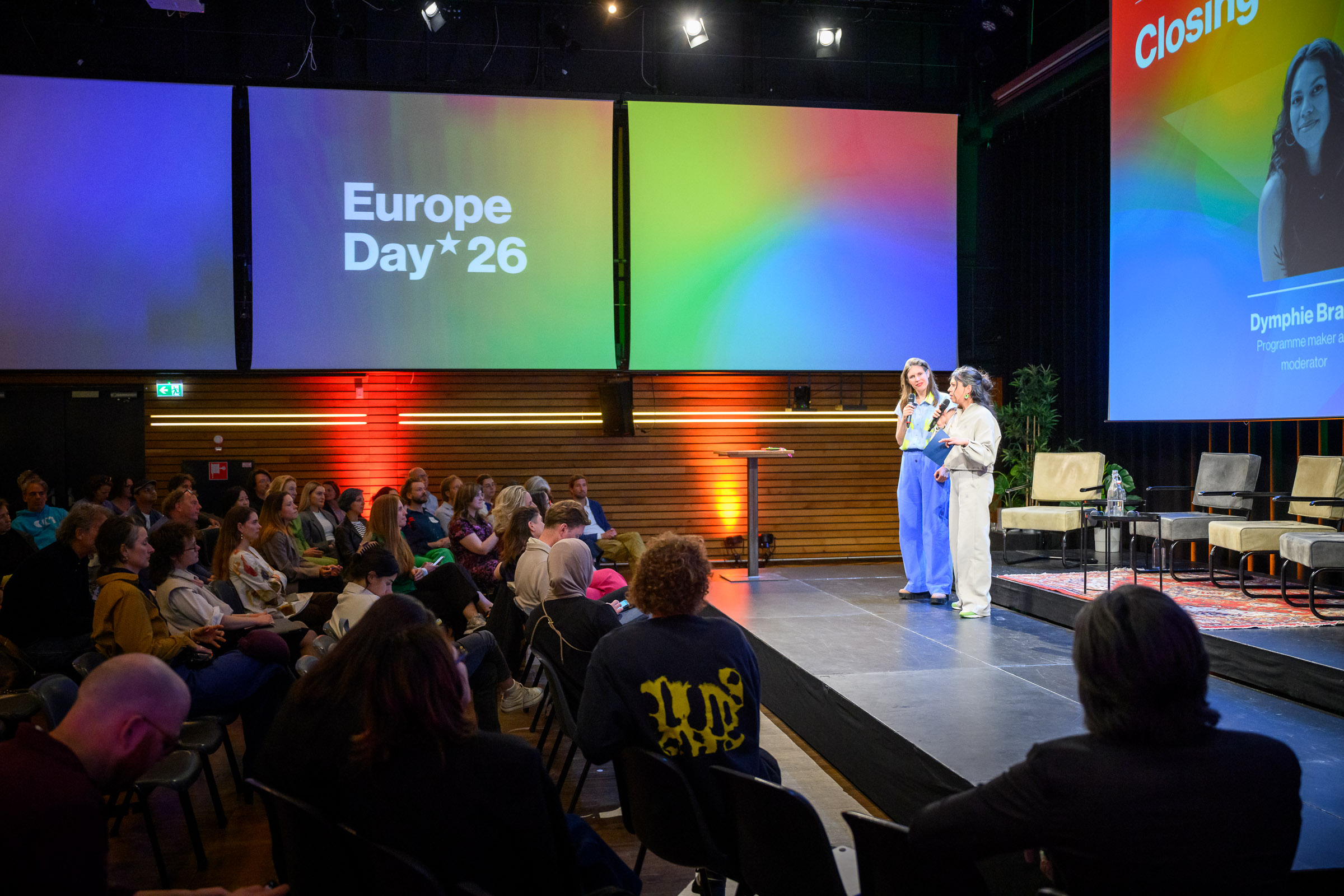 Maaike Muis presenteert op Europe Day